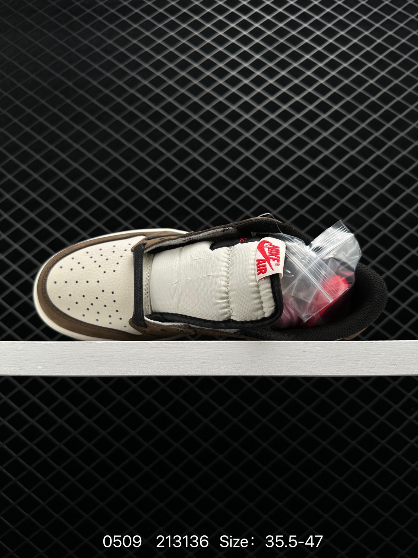 Travis Scott x Air Jordan 1 YY Retro High OG 